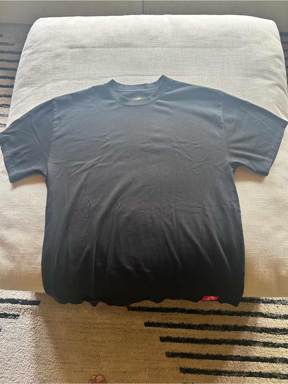 Men's heavyweight, Black Crewneck T-Shirt, Hustle Daily brand